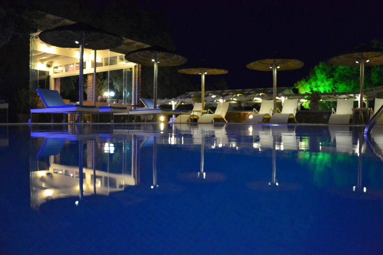 Elixir Del Mar On The Beach Kamari  Bagian luar foto